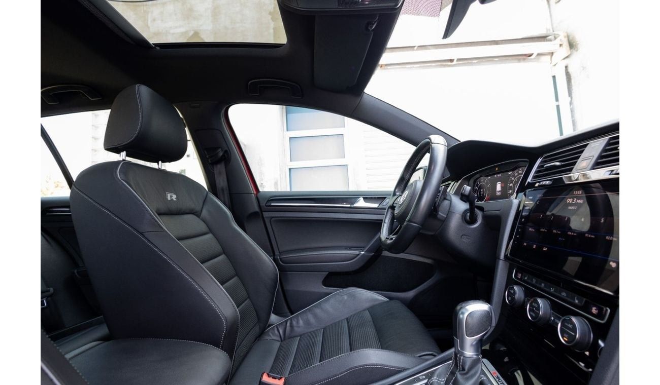Volkswagen Golf R Volkswagen Golf R 2019 GCC under Warranty with Flexible Down-Payment.