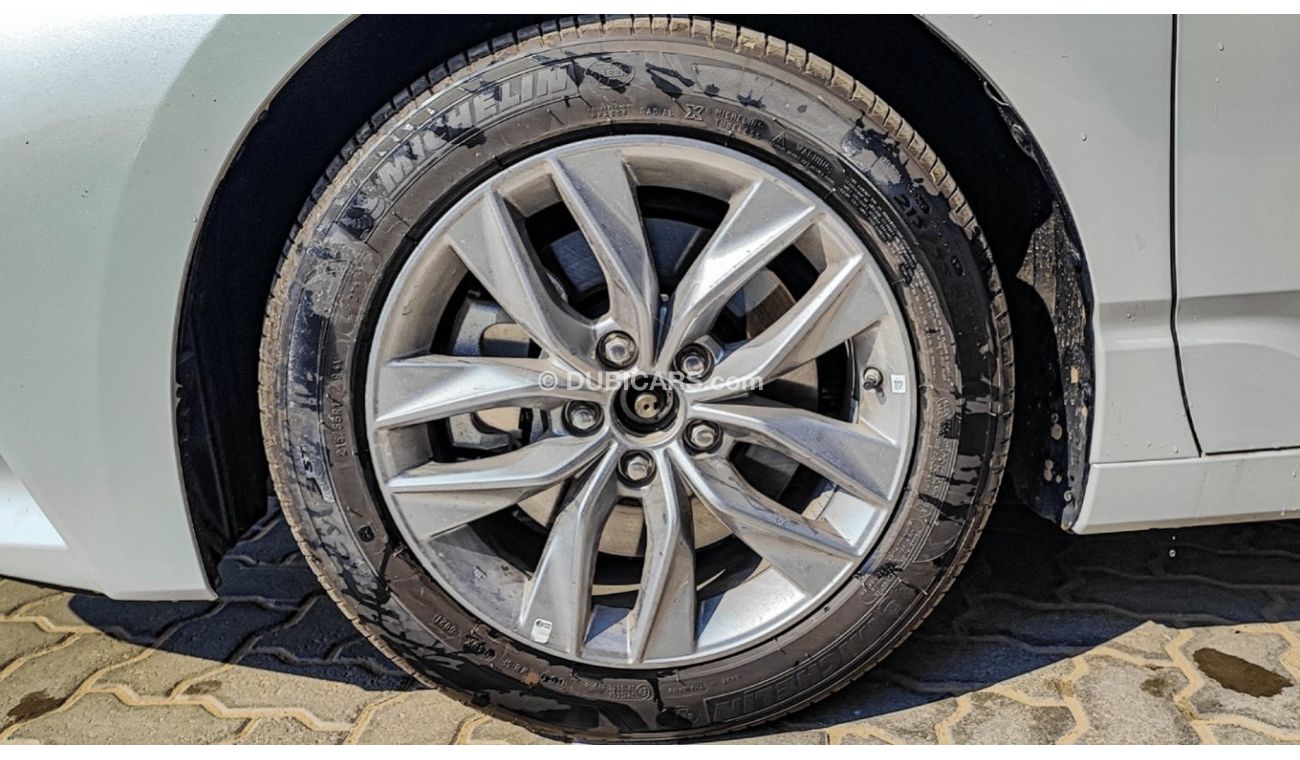 Toyota Avalon XLE TOYOTA AVALON 3.5L (Export And Local)