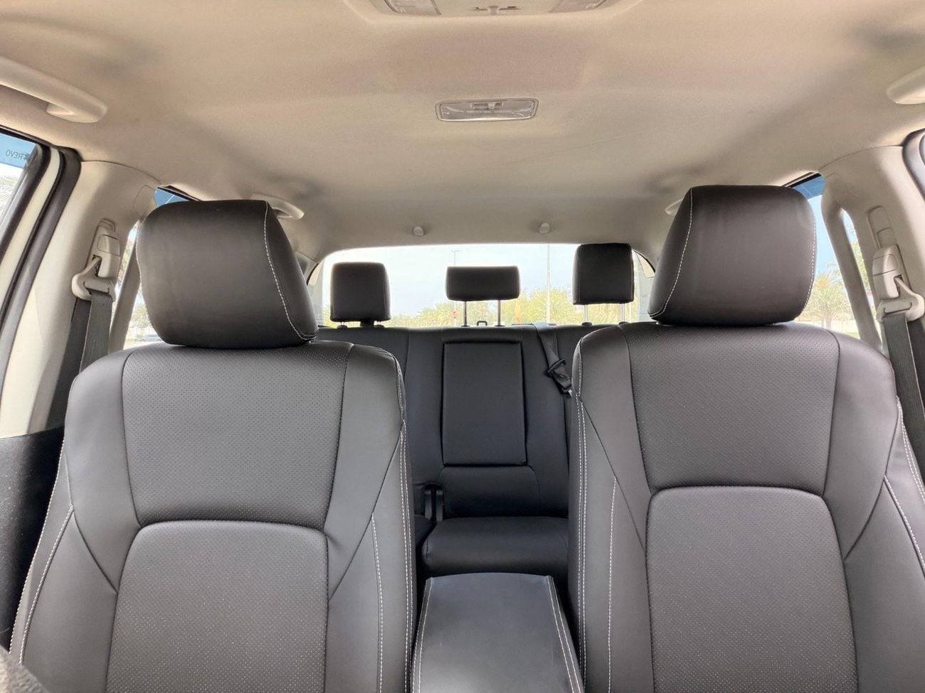 Toyota Hilux ADVENTURE SR5