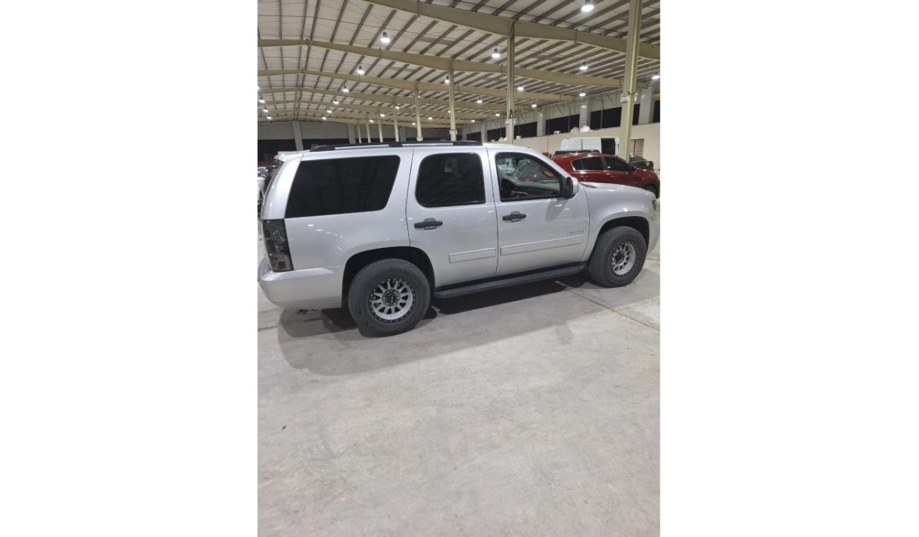 Chevrolet Tahoe LS