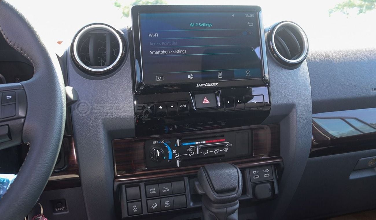 تويوتا لاند كروزر 70 Hardtop LC76 | 4.0L Petrol 4WD 6-Speed Automatic | 2026 Model | Ready for Export