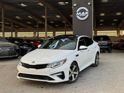 Kia Optima Si 2.4L 2.4L V4 / PANORAMIC SUNROOF / LEATHER / ROAD ASSIST / RIMS / IN PERFECT CONDITION
