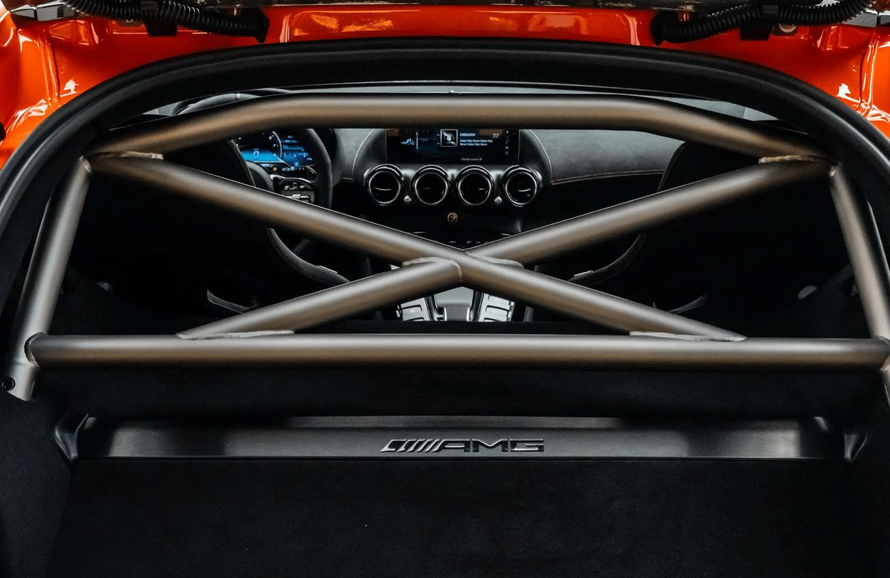 Mercedes-Benz AMG GT All-new 4.0L V8 biturbo engine