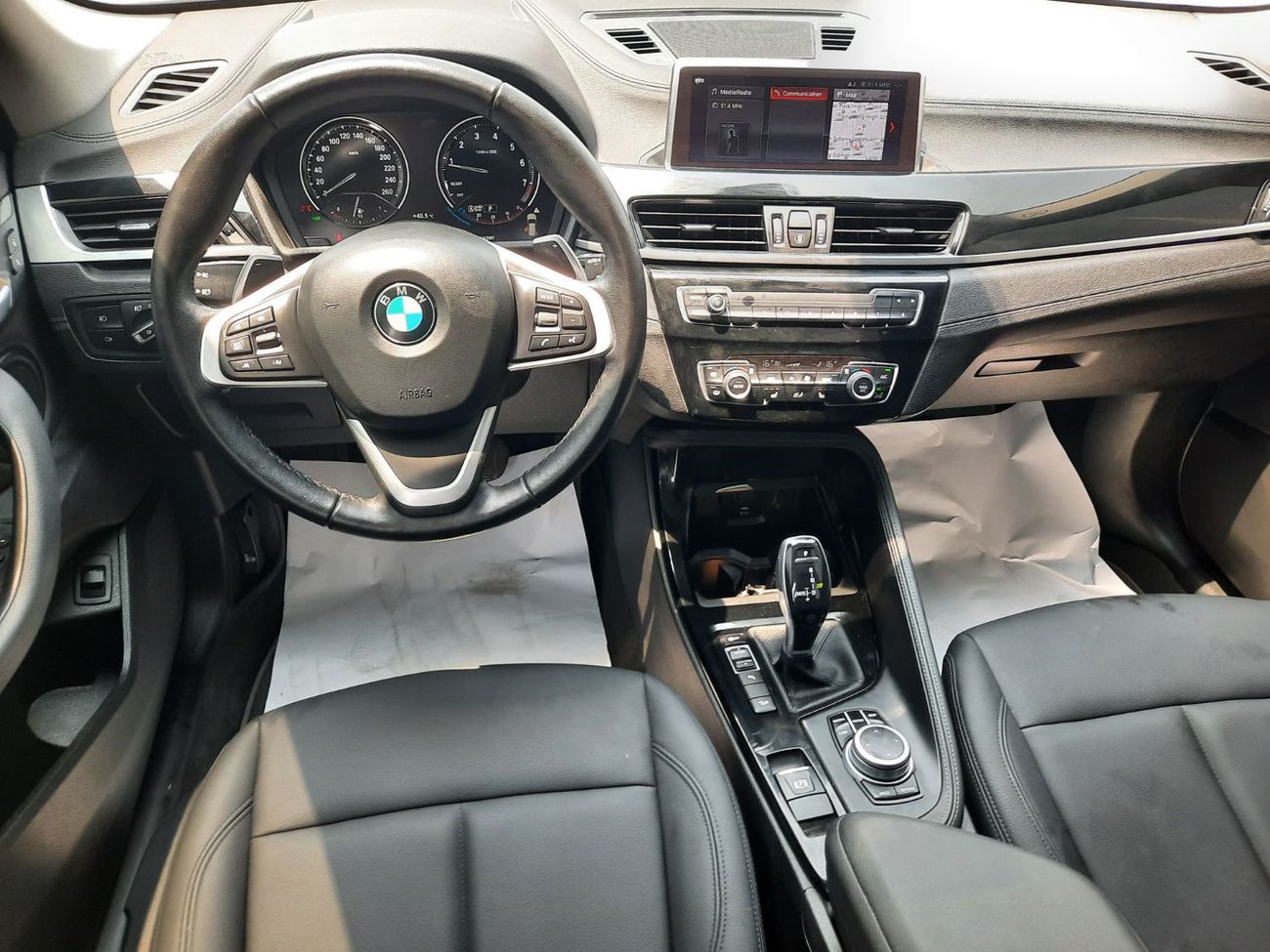 BMW X1 BMW X1 2022 FULL OPTION  low km