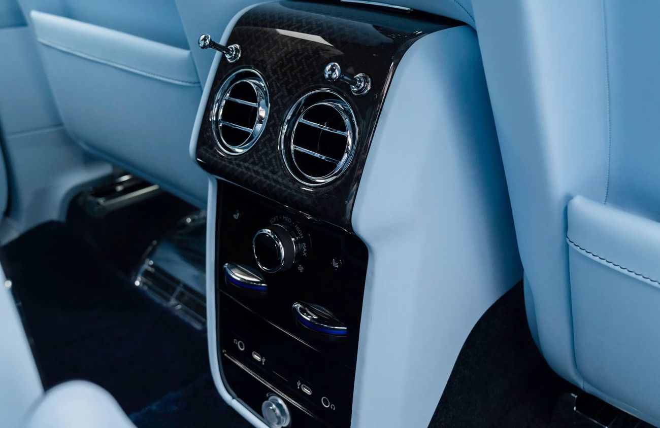 رولز رويس كولينان 6.75L V12 Twin-Turbocharged Engine