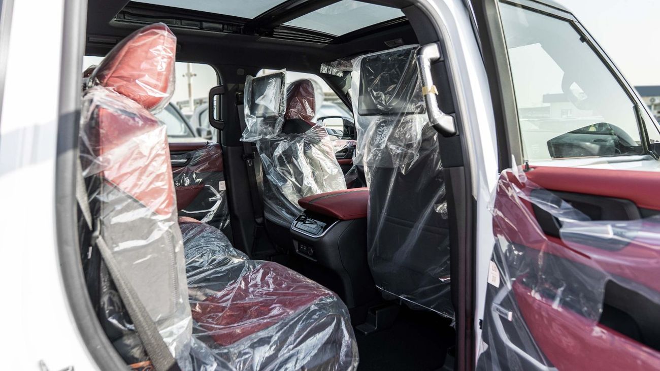 نيسان باترول 2026 Nissan Patrol SE Platinum 3.8L AT Petrol (White-Red) Black Roof (Export Only)