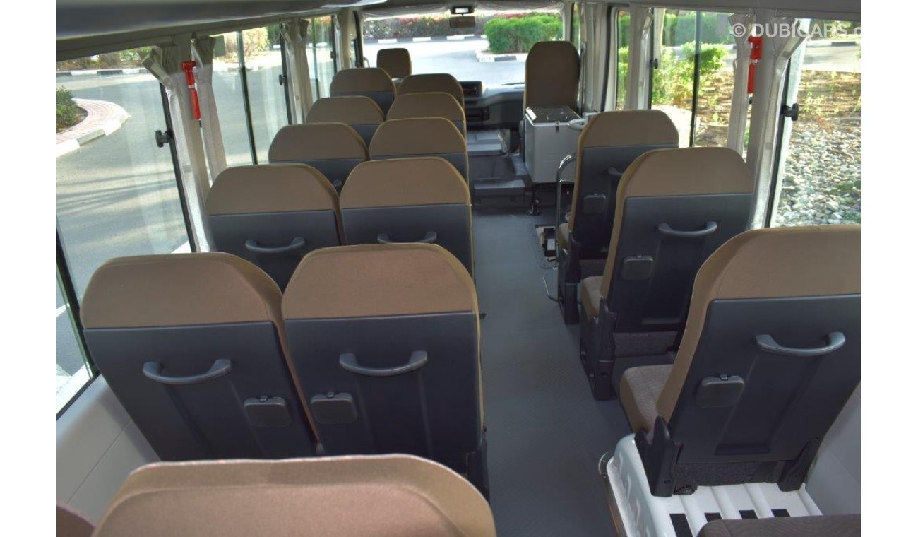 تويوتا كوستر High roof Bus 2.7L MT - Special 22 Seater