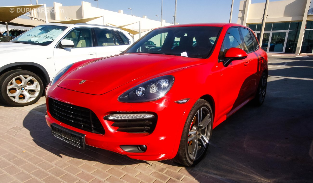 Porsche Cayenne GTS