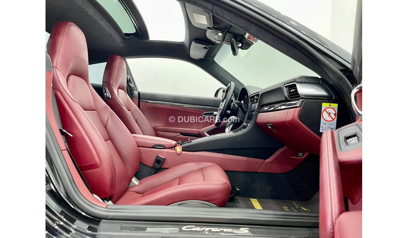 Porsche 911 2017 Porsche 911 Carrera S, ONE YEAR Porsche Warranty, Full Service History, GCC