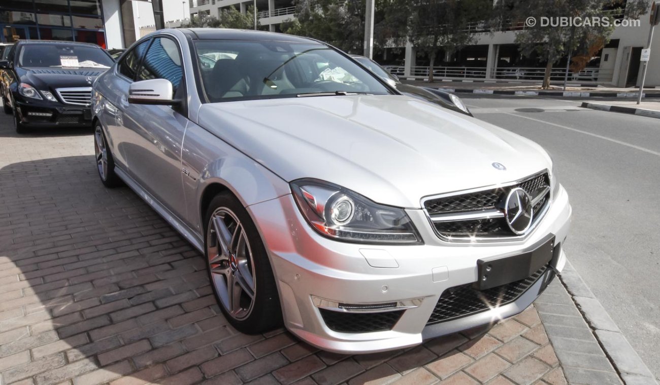 Mercedes-Benz C 63 AMG