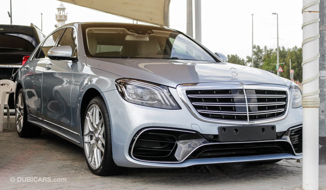 مرسيدس بنز S 63 AMG V8 Biturbo 4Matic