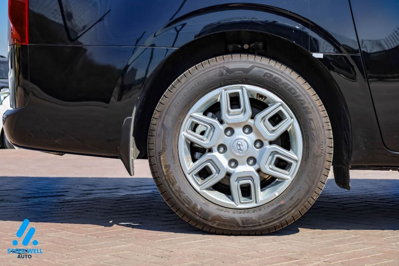 Hyundai Staria 3.5L Comfort (9 Seater)