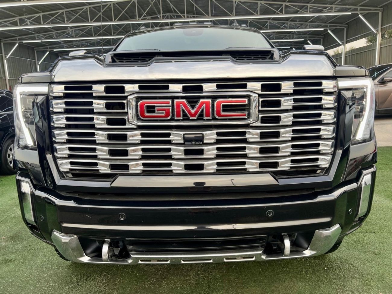 GMC Sierra GMC Sierra Denali HD v8 6.6 full option warranty one year