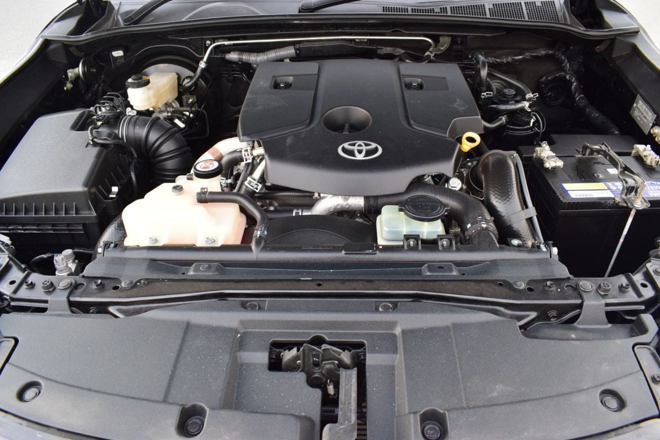 Toyota Hilux 2022 TOYOTA HILUX DOUBLE CABIN SR5