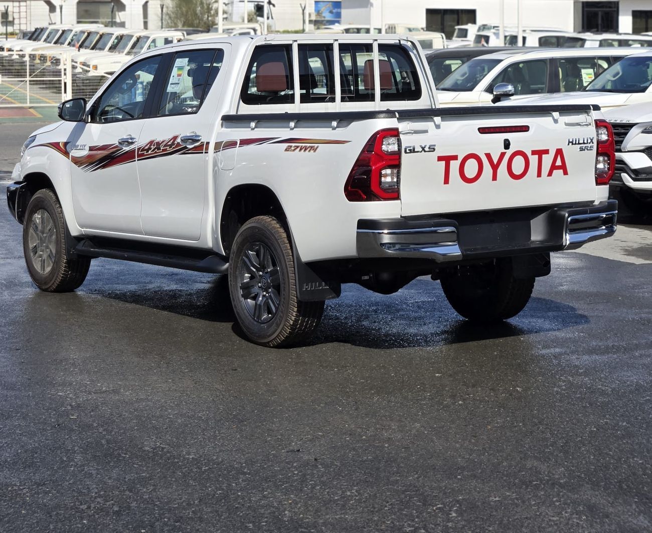 Toyota Hilux 2.7L PETROL GLXS SRS M/T DOUBLE CABIN FULL OPTION PICKUP