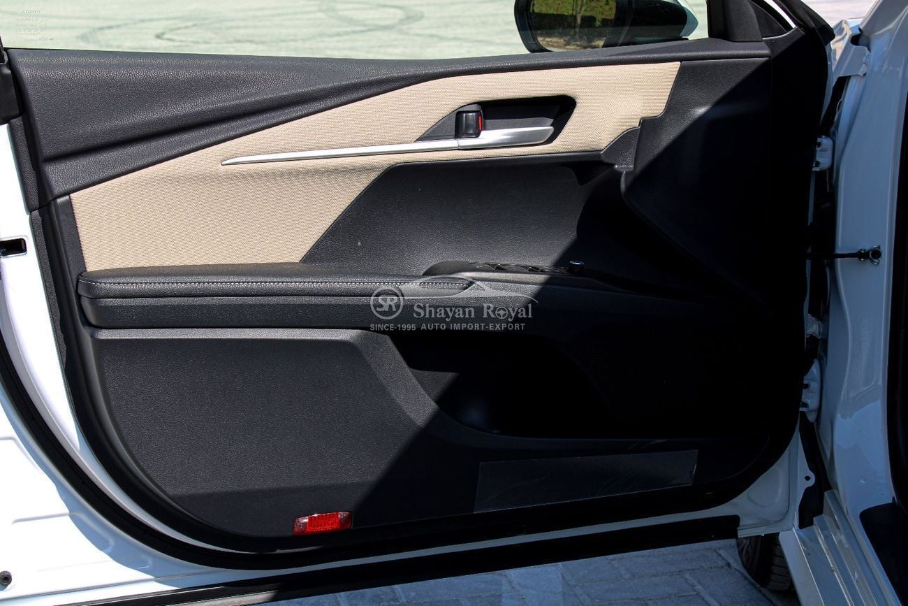 Toyota Camry LE HEV LHD 2.5L HYBRID LE-G FWD AT 2025MY