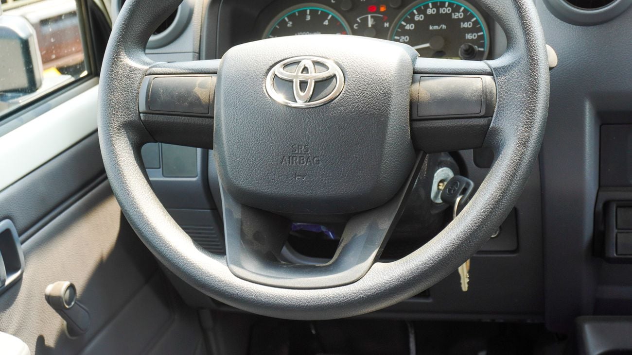 Toyota Land Cruiser Pick Up 4.2L Diesel M/T