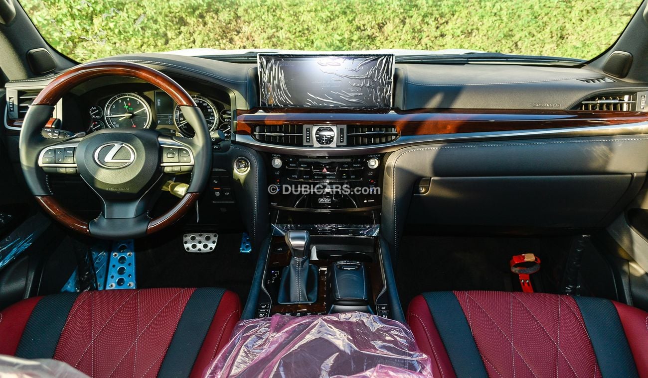 Lexus LX 570 Black Edition S