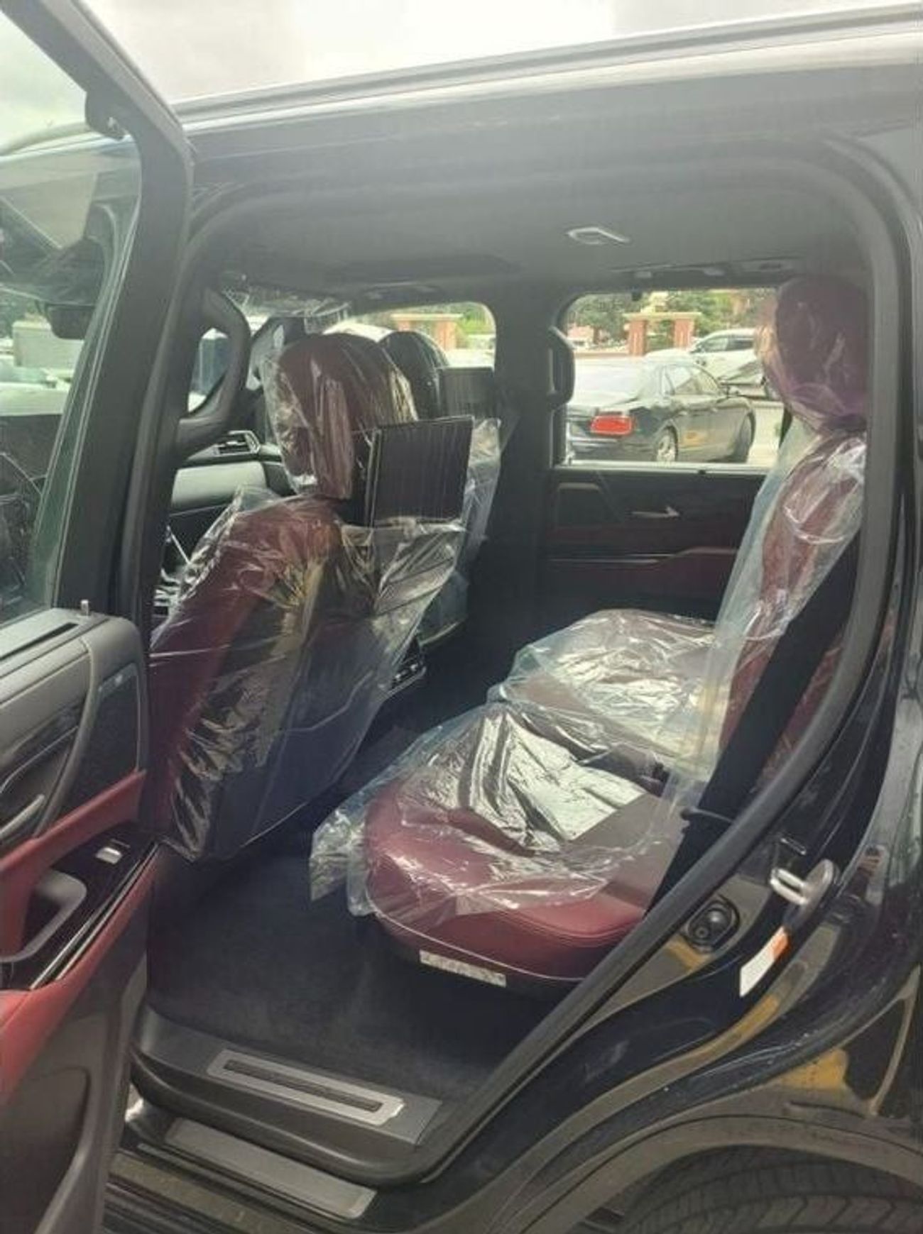 Lexus LX 600 Signature 3.5L 2024 YM (For export only)