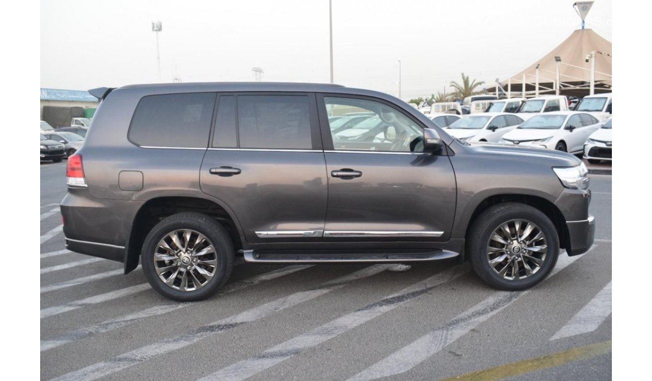 Toyota Land Cruiser VXR