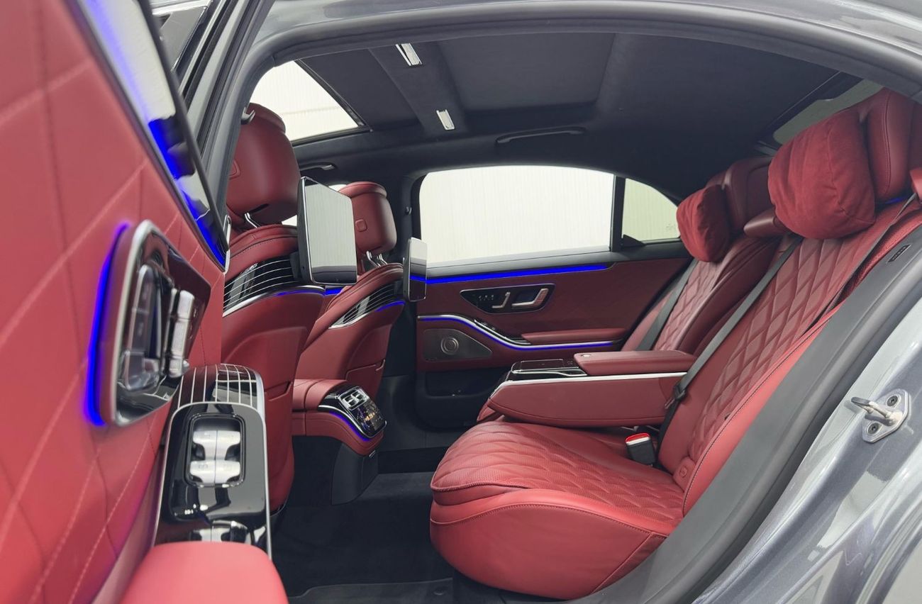 Mercedes-Benz S 500 4MATIC 3.0L 2023 Mercedes Benz S500 4MATIC, July 2028 Mercedes Warranty, Fully Loaded, Very Low Kms,