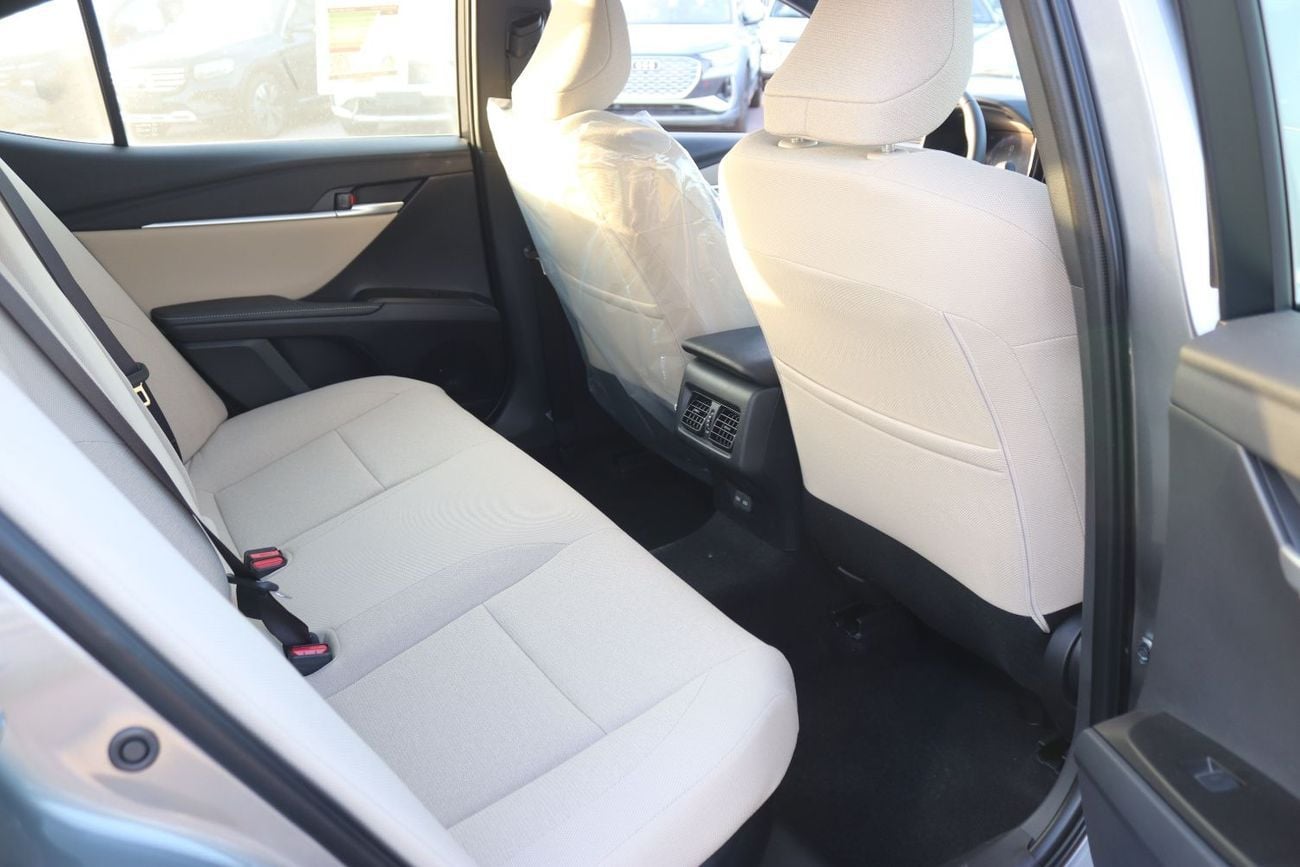 Toyota Camry E PLUS HEV 2.5 E-PLUS HYBRID, KEYLESS ENTRY, PUSH START, SUNROOF, MODEL 2025 SAUDI SPECS