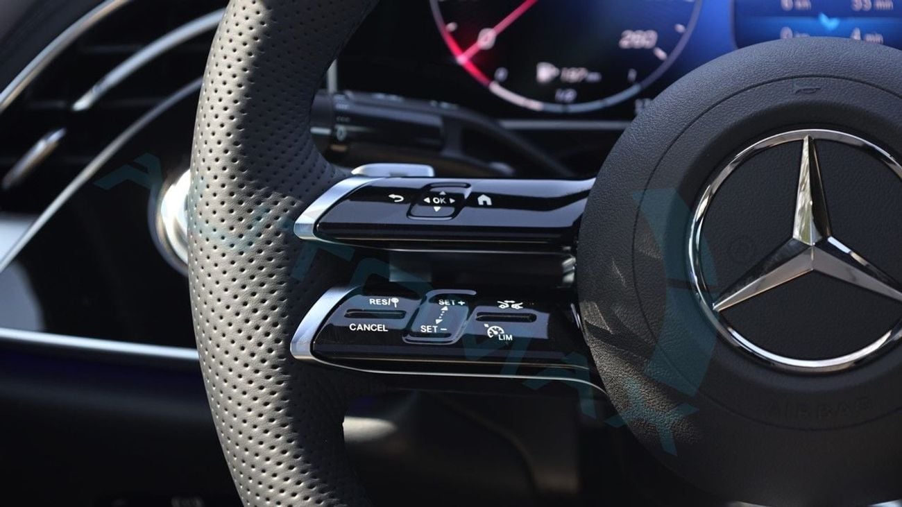 مرسيدس بنز E300 (For Export , НА ЭКСПОРТ) AMG 4MATIC EQ Boost 2.0T 2026 Без пробега