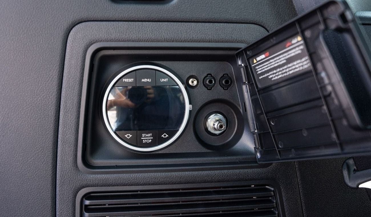 Nissan Patrol 2026 Nissan Patrol SE Platinum 3.8L AT Petrol (Silver Black Roof)