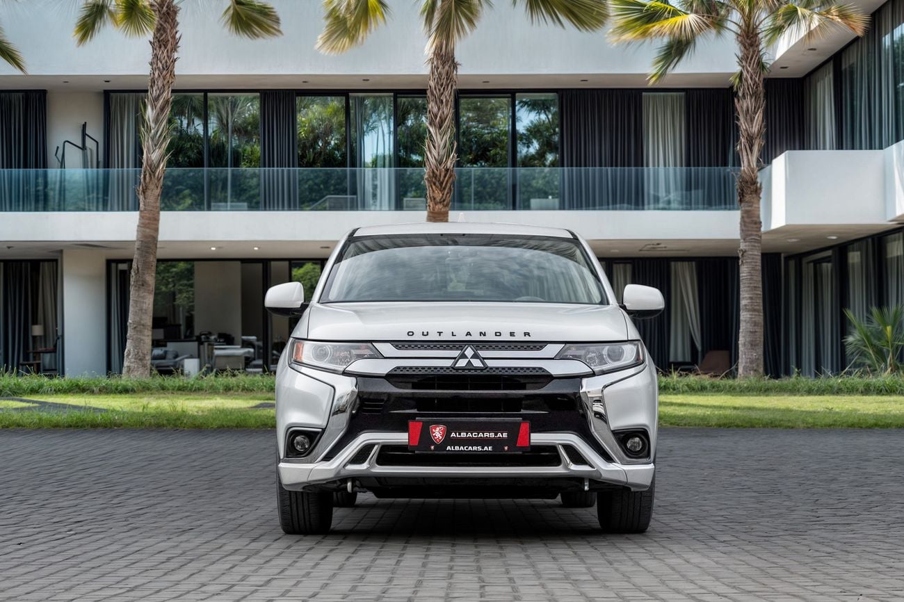 Mitsubishi Outlander Outlander Standard | 1,078 P.M | 0% Downpayment | Warranty | Low KM | Pristine!