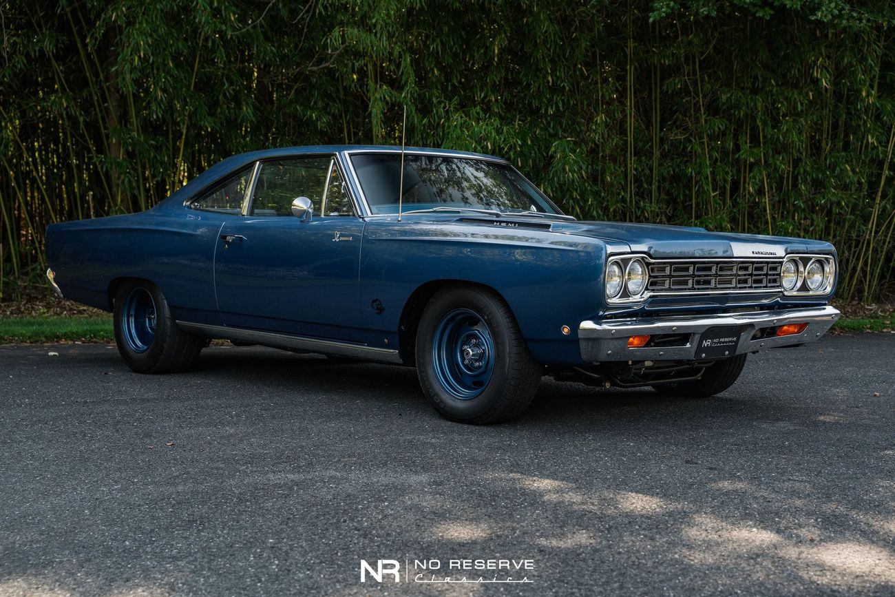 Plymouth Road Runner 426 Hemi Hellephant powered 1 of 1 Pro Touring Restomod