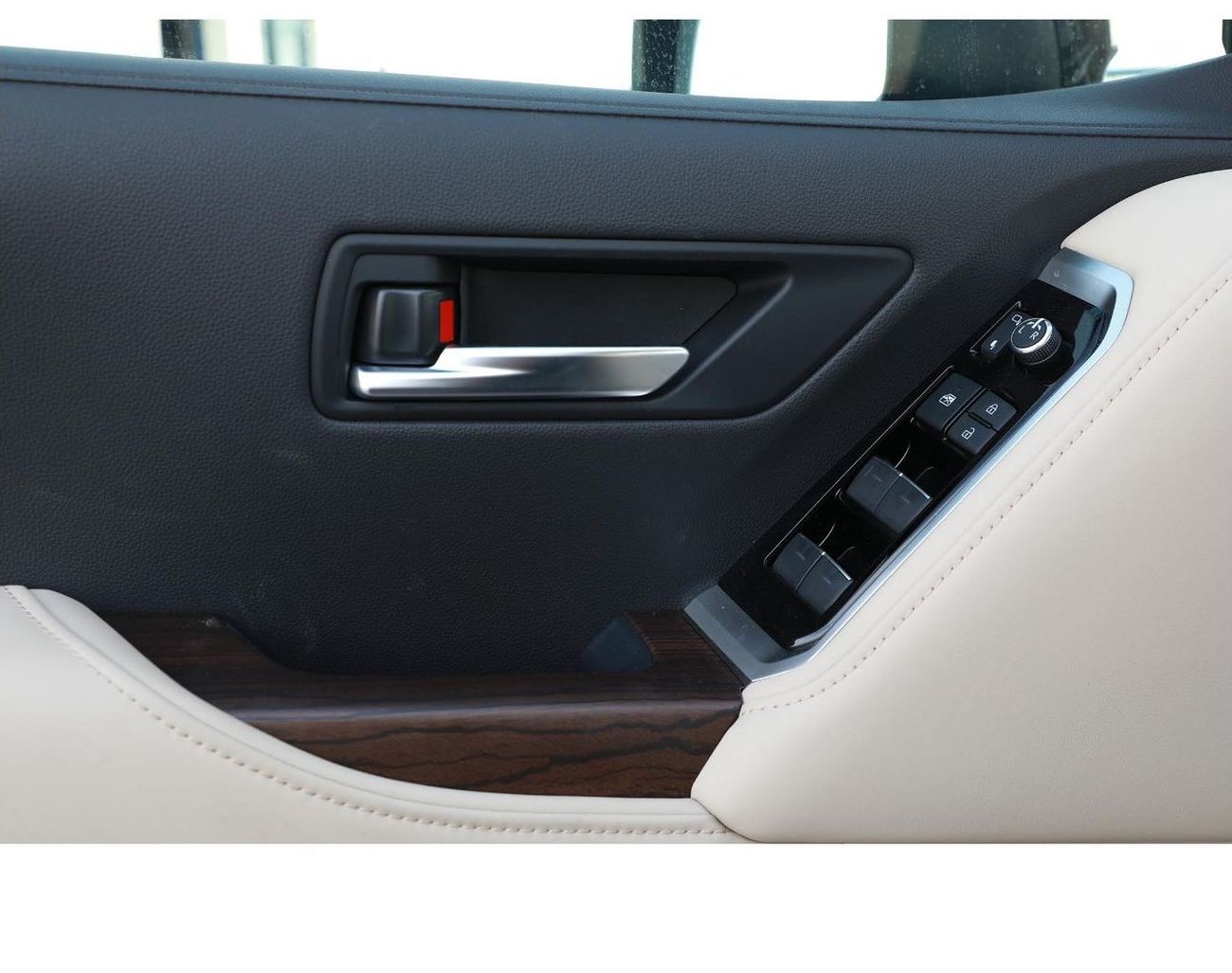 تويوتا لاند كروزر GXR 3.5L