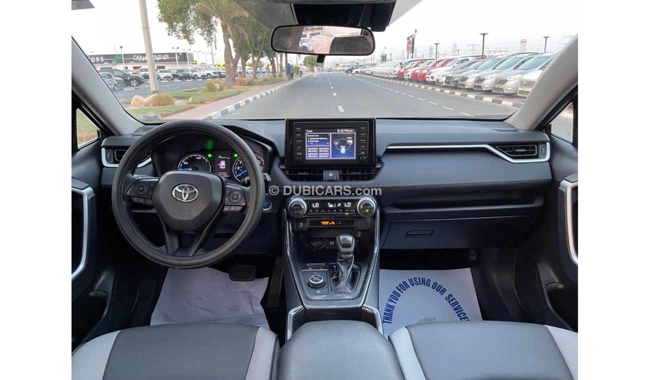 Toyota RAV4 2019 TOYOTA RAV4 XLE HYBRID 4x4 FULL OPTIONS IMPORTED FROM USA