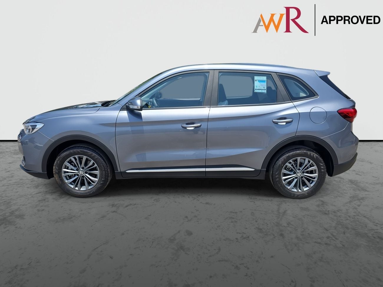 MG ZS STD 2.0