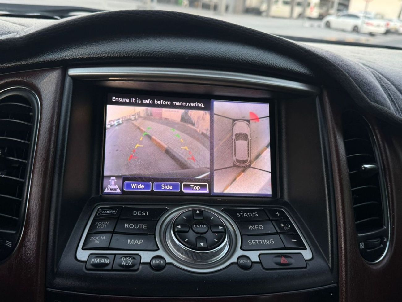 Infiniti EX35 In excellent condition and requires no expense