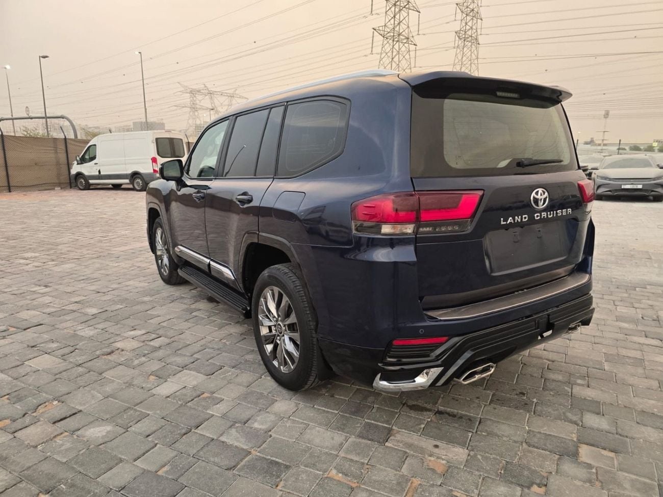 Toyota Land Cruiser VXR