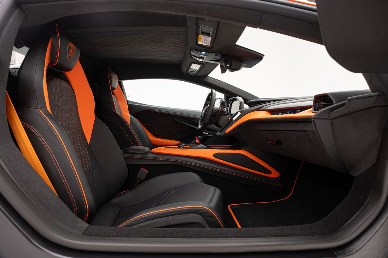 Lamborghini Revuelto Lamborghini Revuelto I Lease To Own I Brand New I Ad Personam I Warranty