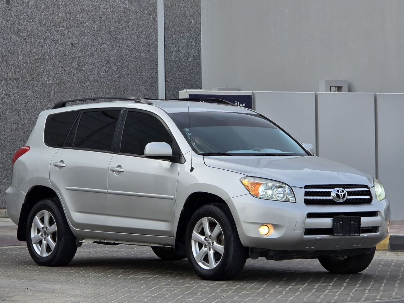 تويوتا راف ٤ TOYOTA RAV 4 2008 // 7 SEATS // PERFECT CONDITION INSIDE OUT SIDE