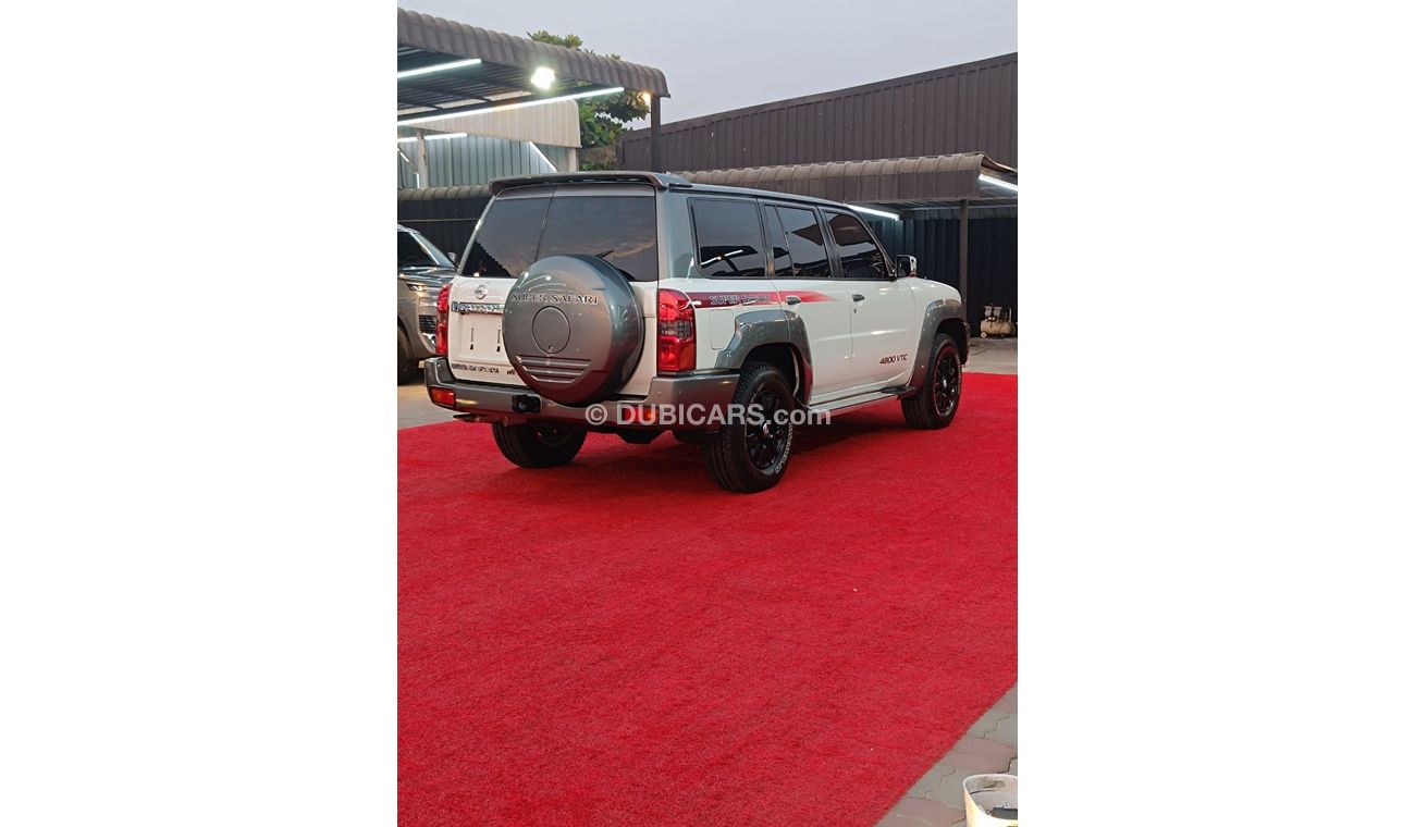 Nissan Patrol Super Safari