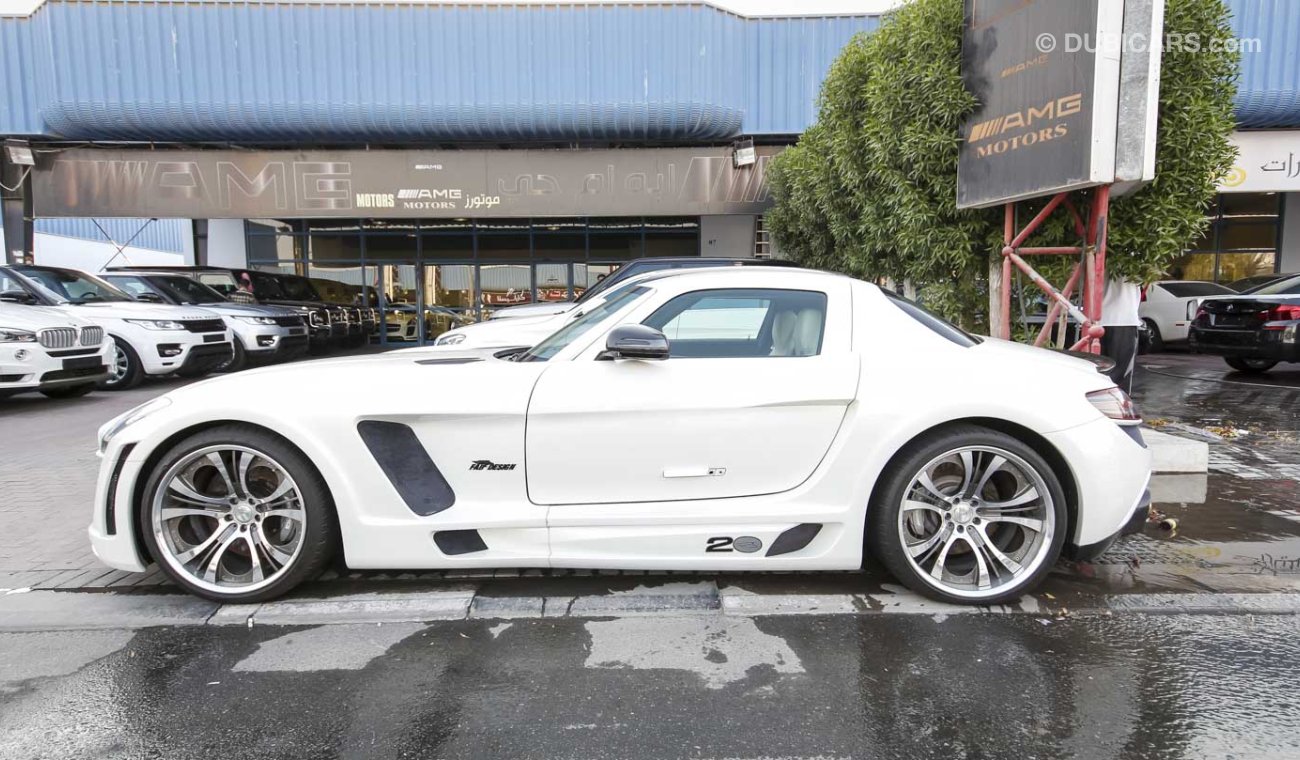 Mercedes-Benz SLS AMG