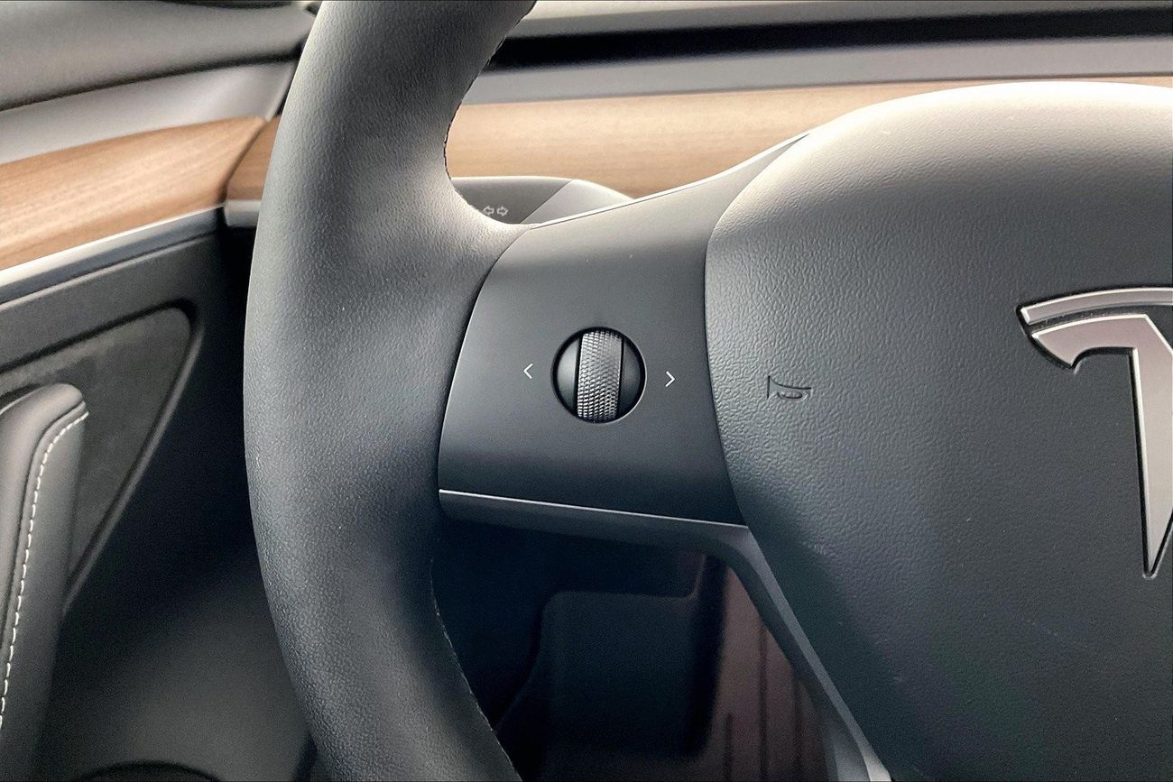 بورش تايكان 4S | عرض العيد الحصري | خالية من أضرار الفيضانات