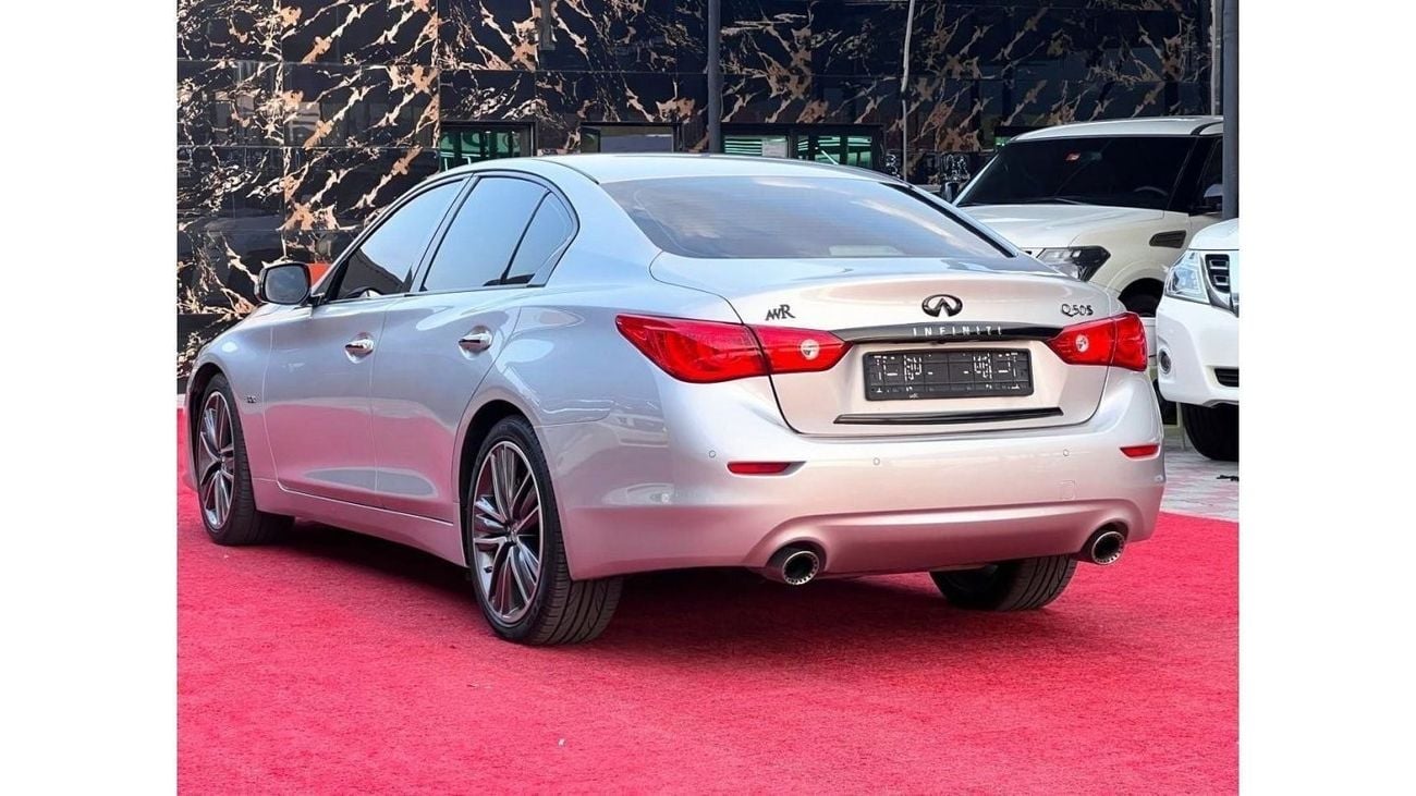 Infiniti Q50 Sport
