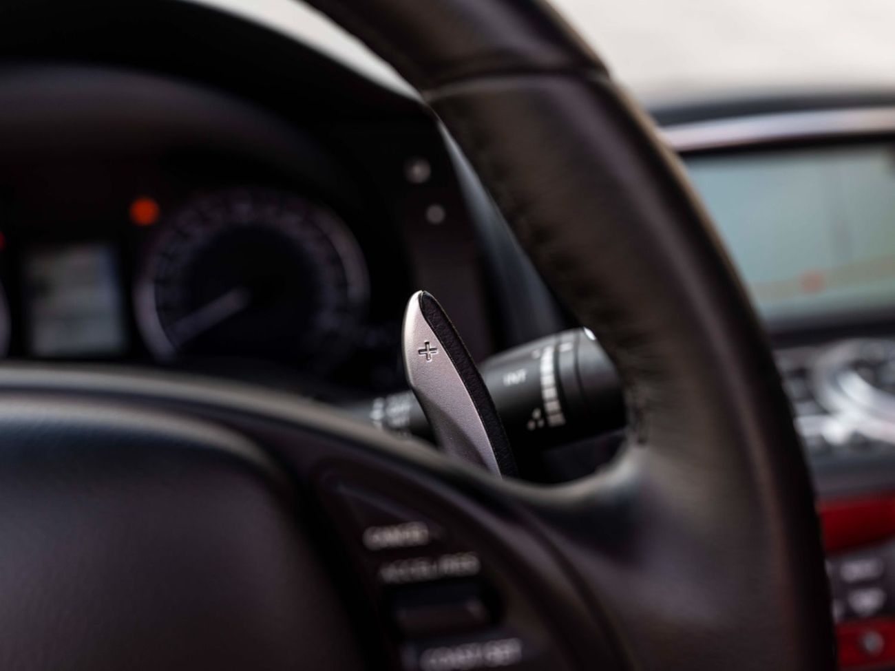 Infiniti Q60 CONVERTIBLE