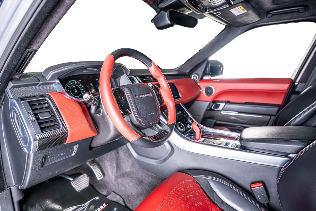 Land Rover Range Rover Sport SVR 5.0L (575 HP) 4WD Carbon Edition-Al Tayer Warranty Until 02/2027-22 Inch High Gloss Black Rims