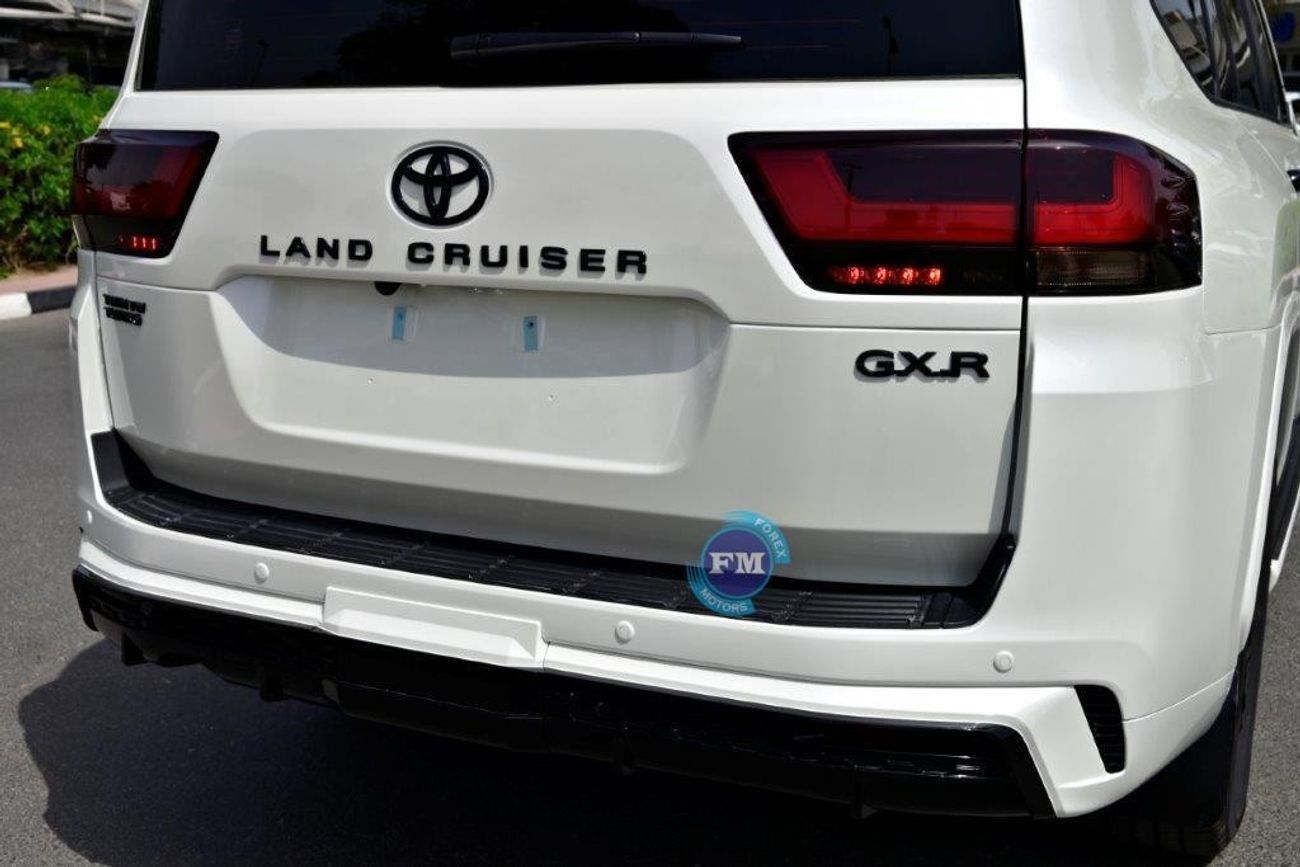 Toyota Land Cruiser 300 GXR 3.3L Diesel Twin Turbo 7 Seat Automatic