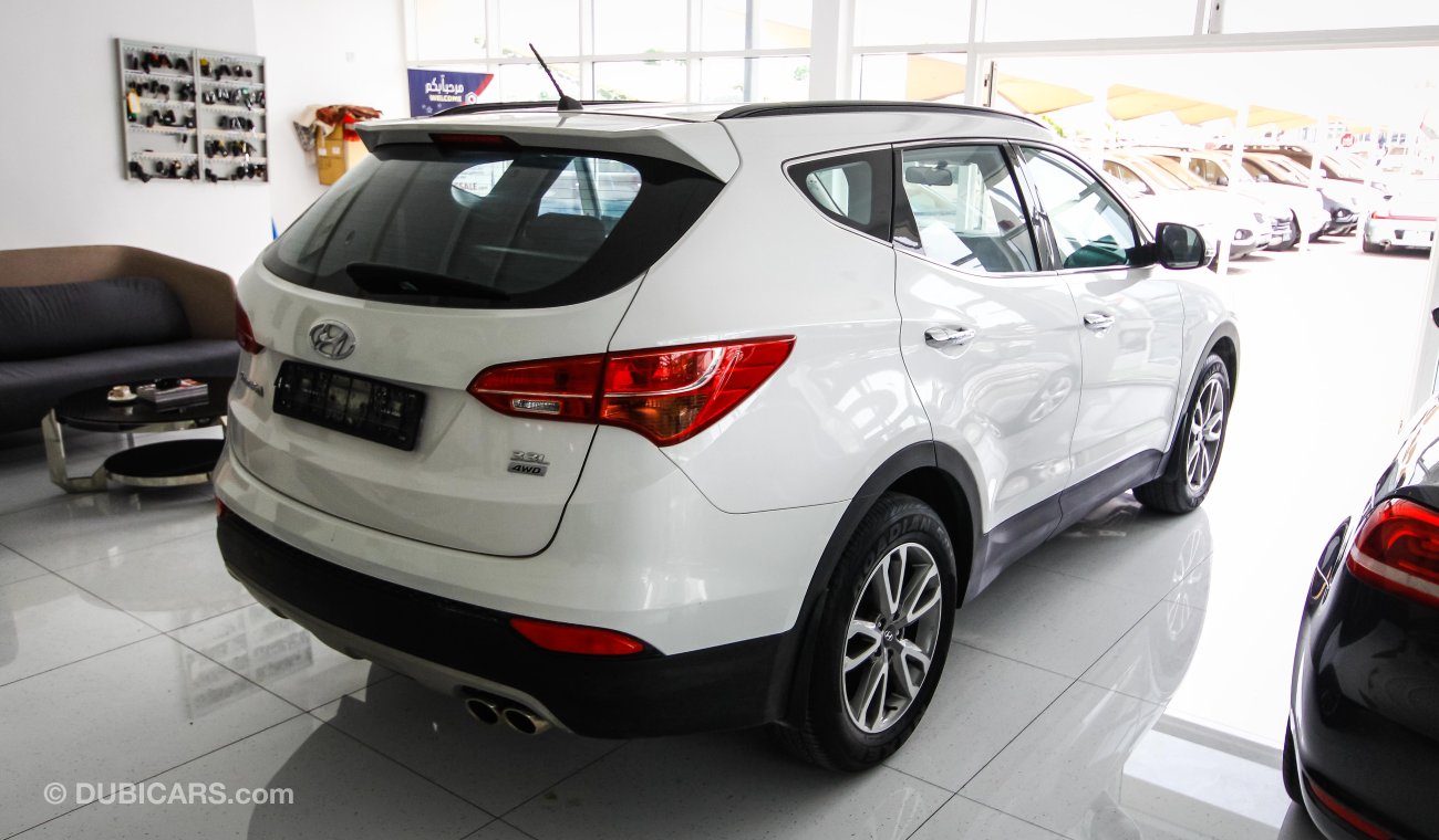 Hyundai Santa Fe 3.3 L 4WD