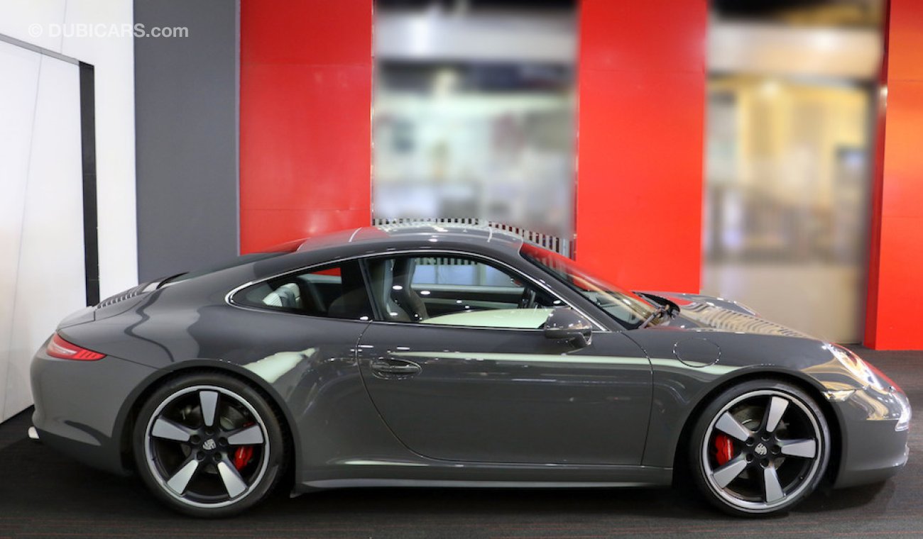 بورش 911 50th Anniversary Edition