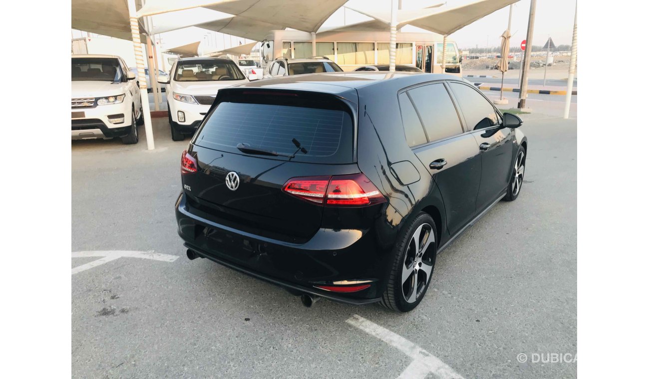 Volkswagen Golf سياره نظيفه جدا بحاله ممتازه بدون حوادث ضمان شاسيه جير ماكينه