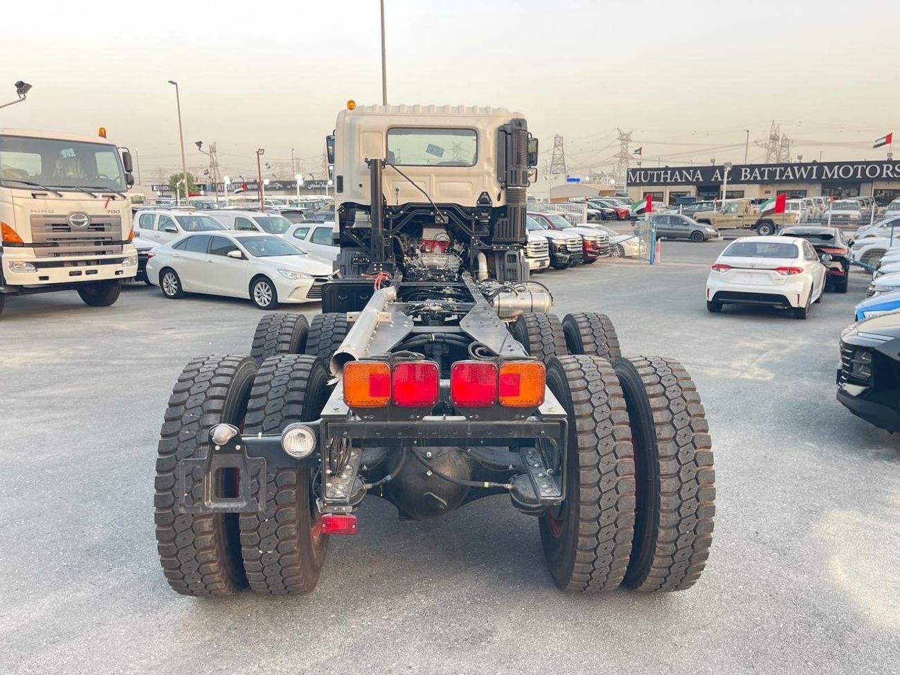 هينو 700 