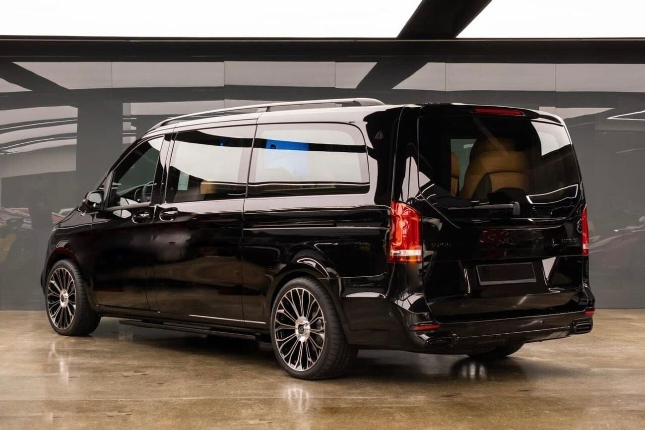 Mercedes Benz V300