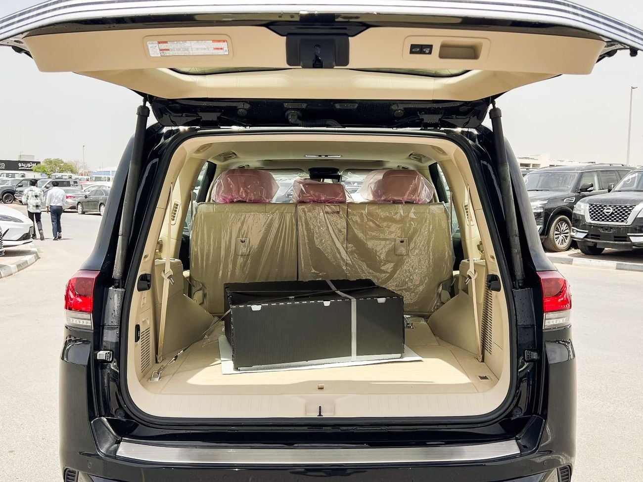 Toyota Land Cruiser EXPORT ONLY - Toyota LC300 VXR 4.0L (Jordanian Specification)